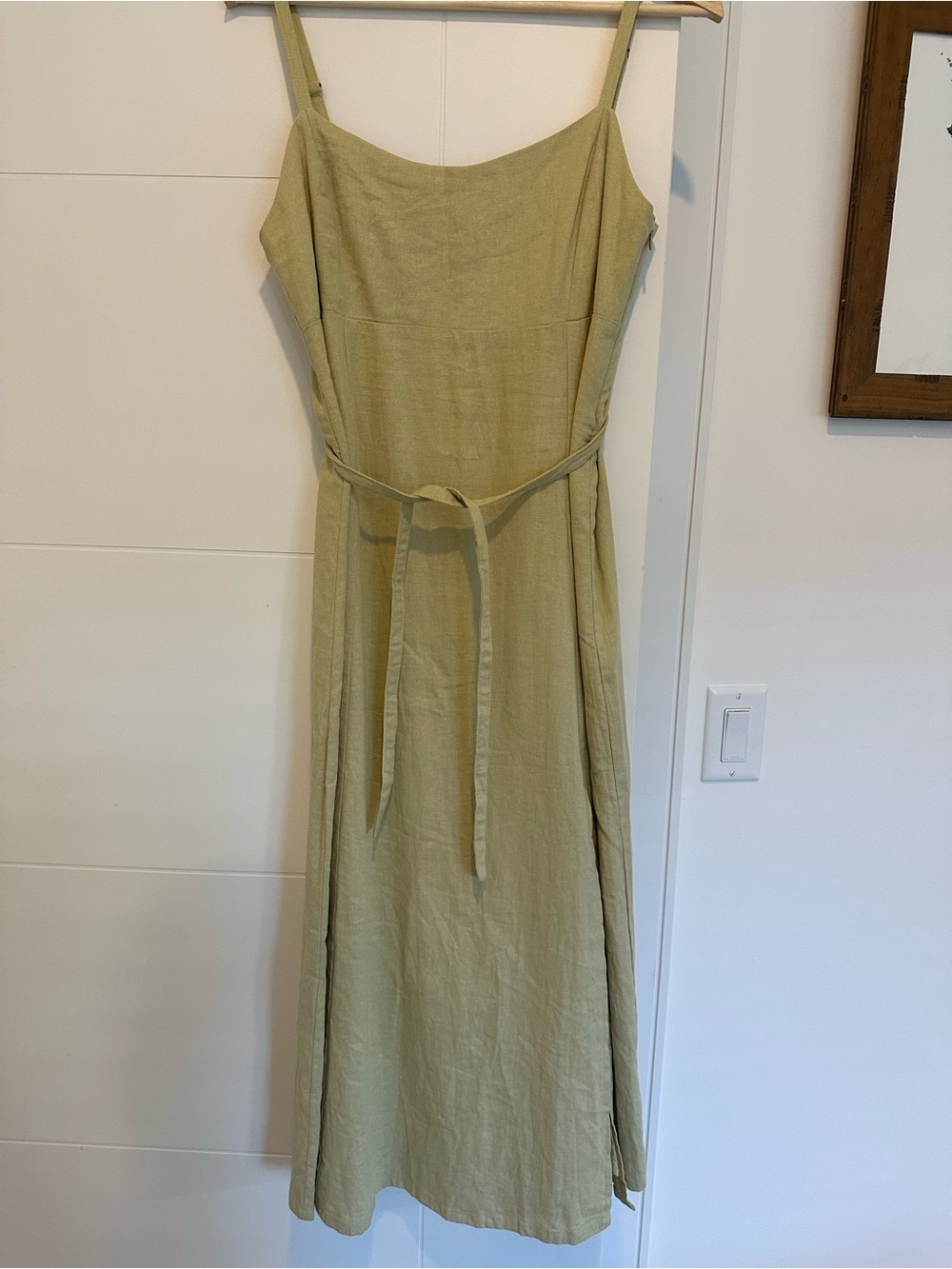 Sleeveless Linen Maxi Dress with Waist Tie